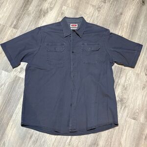 Wrangler men's Large grey short‎ sleeve